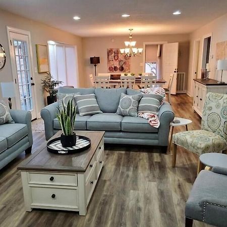 The Residence At Hilltop Acres - Clarksville, Tn Экстерьер фото