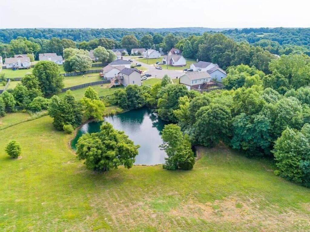 The Residence At Hilltop Acres - Clarksville, Tn Экстерьер фото